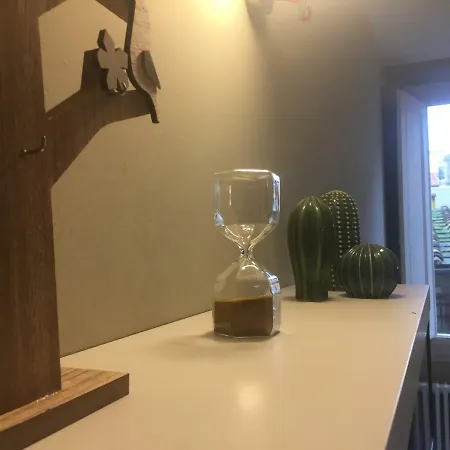 Leon Rosso Flat شقة *